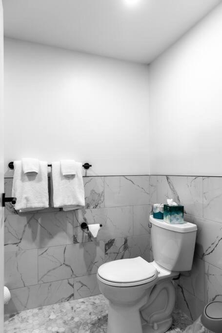 The Phenix Historic Dtwn Hotel, King Bed, Room # 309 Bangor Ngoại thất bức ảnh